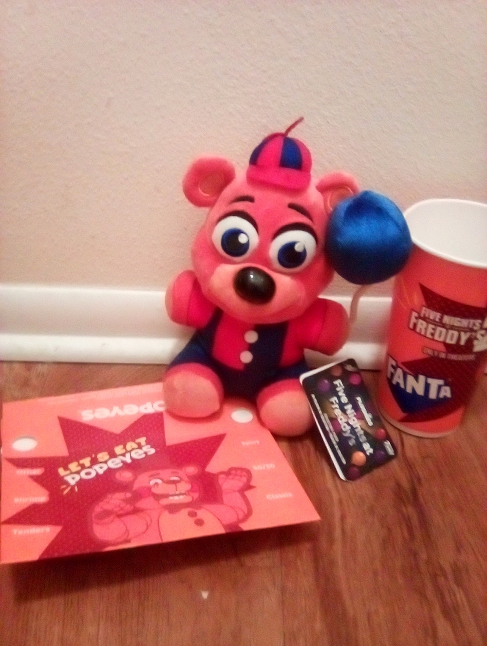 Five Nights Freddy Plush Ballon Freddy  Toy Memorabilia Set